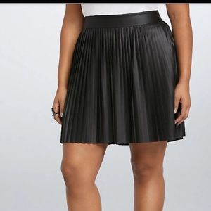 Torrid Faux Leather Skater Skirt Size 4